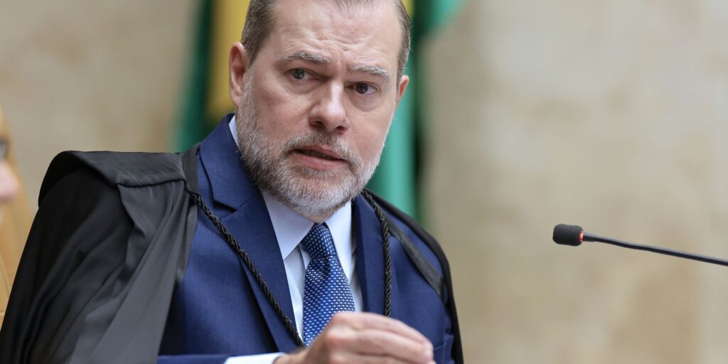 Toffoli cita “fartos indícios” de novos crimes de dono do Banco Master toffoli-cita-“fartos-indicios”-de-novos-crimes-de-dono-do-banco-master