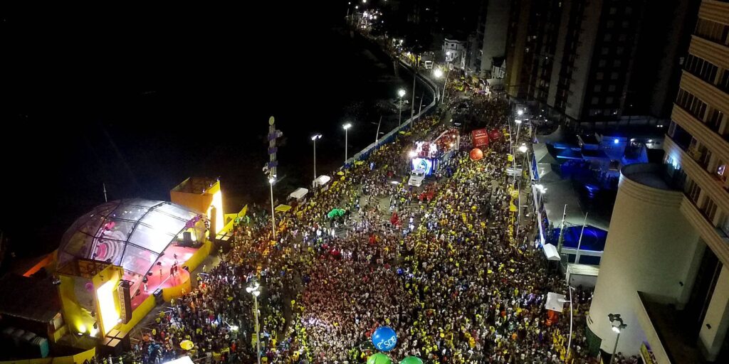 carnaval-em-salvador:-700-atracoes-em-circuitos-oficiais-e-520-shows