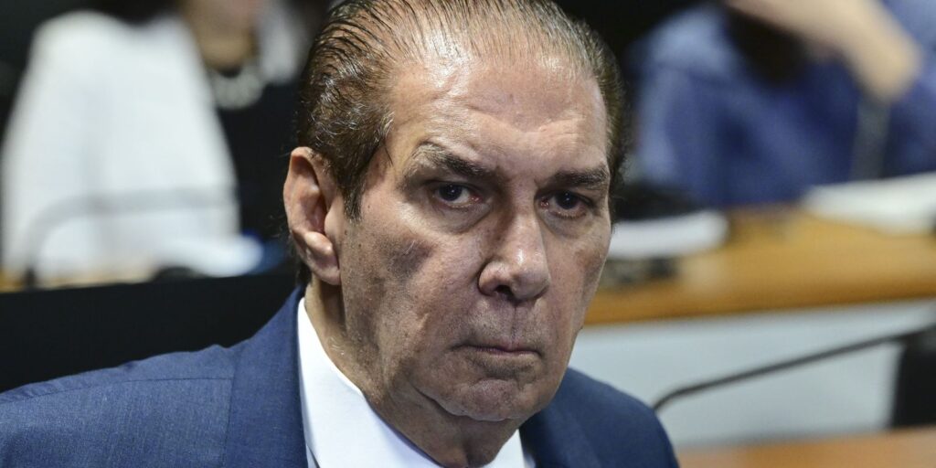 Senador Jader Barbalho é internado em Belém após mal-estar senador-jader-barbalho-e-internado-em-belem-apos-mal-estar