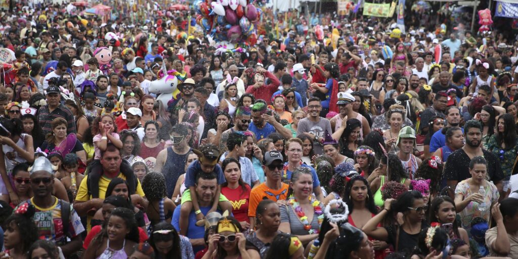 DF: Campanha de identificação visa segurança das crianças no carnaval df:-campanha-de-identificacao-visa-seguranca-das-criancas-no-carnaval