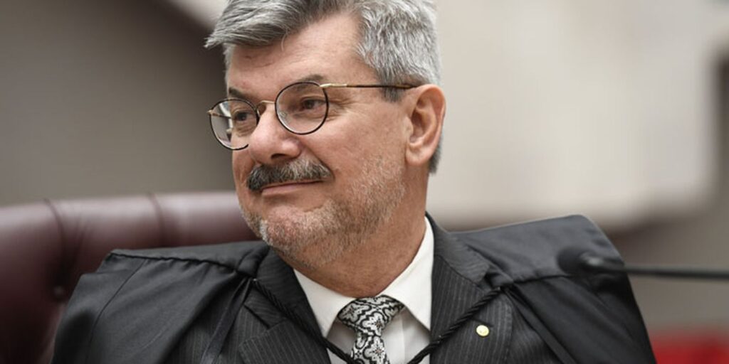 Ministro do STJ nega importunação sexual e pede licença de 90 dias ministro-do-stj-nega-importunacao-sexual-e-pede-licenca-de-90-dias