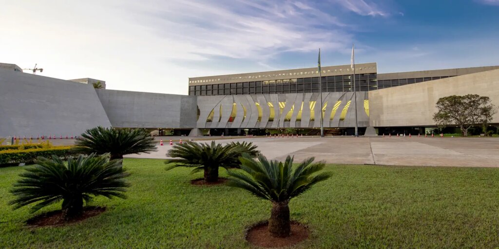 STJ afasta cautelarmente ministro acusado de importunação sexual stj-afasta-cautelarmente-ministro-acusado-de-importunacao-sexual