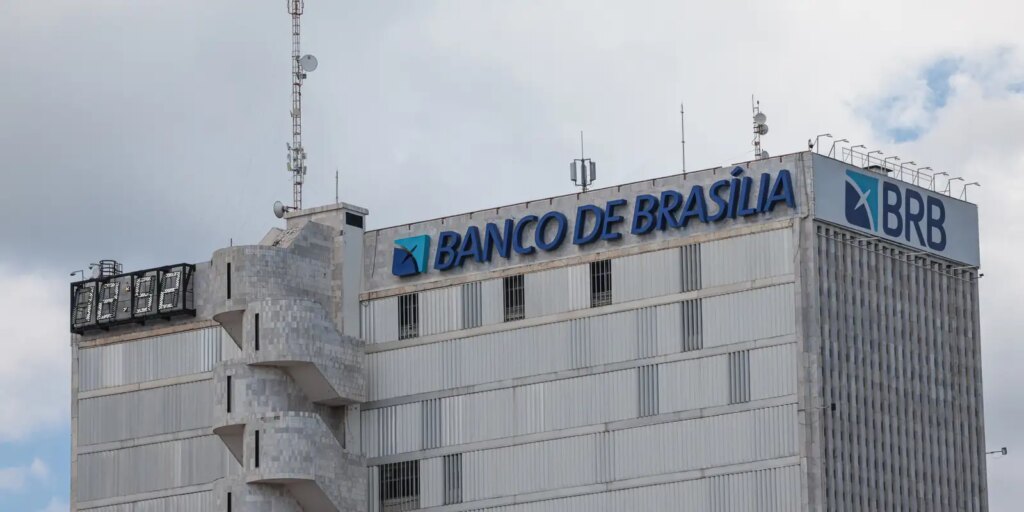 ex-presidente-do-brb-aguarda-para-prestar-novo-depoimento-a-pf