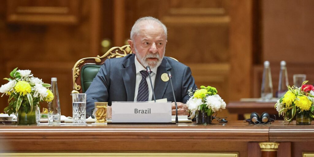 Na Índia, Lula defende governança global da IA liderada pela ONU na-india,-lula-defende-governanca-global-da-ia-liderada-pela-onu