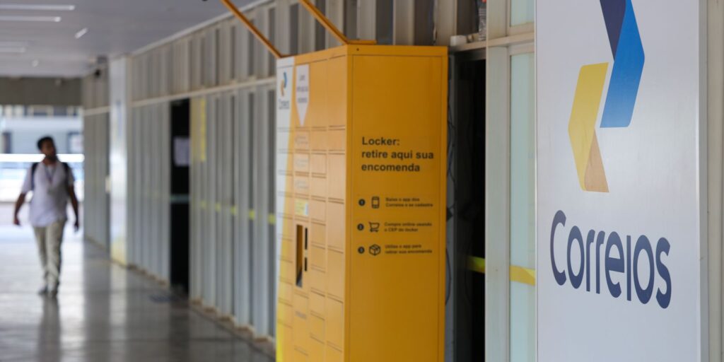 CMN autoriza novo empréstimo aos Correios, no valor de R$ 8 bilhões cmn-autoriza-novo-emprestimo-aos-correios,-no-valor-de-r$-8-bilhoes