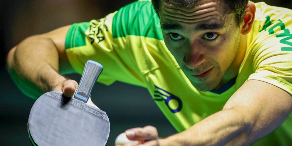 Calderano derrota anfitrião em estreia no WTT Champions, na China calderano-derrota-anfitriao-em-estreia-no-wtt-champions,-na-china
