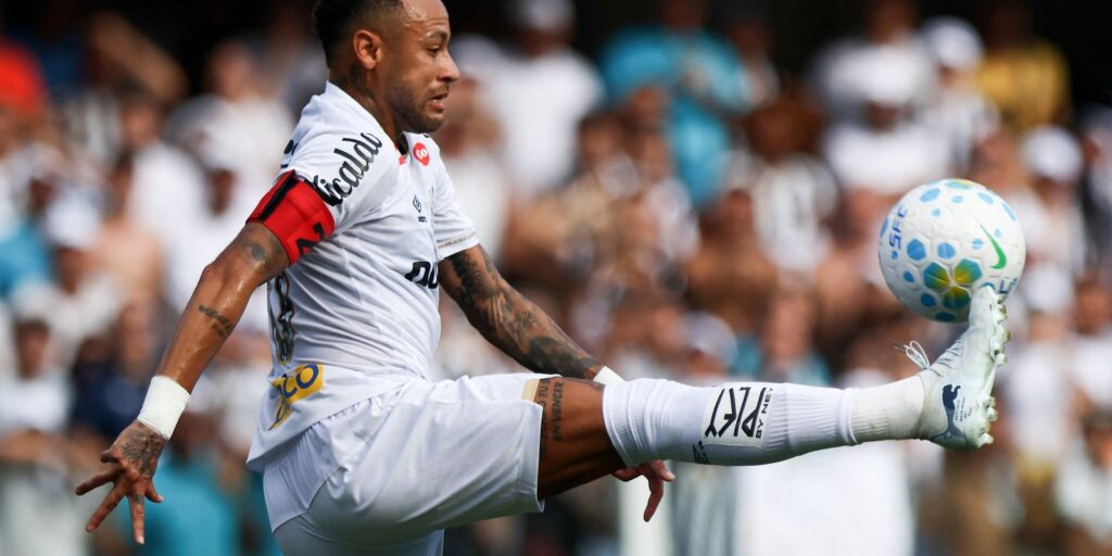 Neymar passa em branco na véspera de última convocação antes da Copa neymar-passa-em-branco-na-vespera-de-ultima-convocacao-antes-da-copa