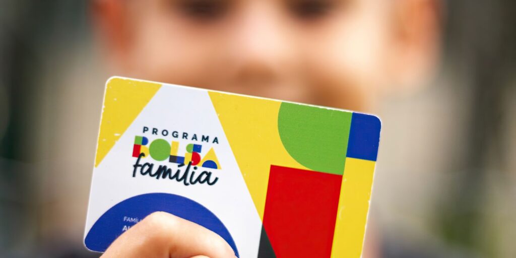 Caixa começa a pagar Bolsa Família de março caixa-comeca-a-pagar-bolsa-familia-de-marco