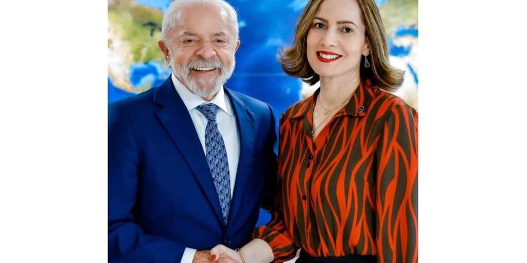 Servidora Ana Cristina Viana assume comando do INSS servidora-ana-cristina-viana-assume-comando-do-inss