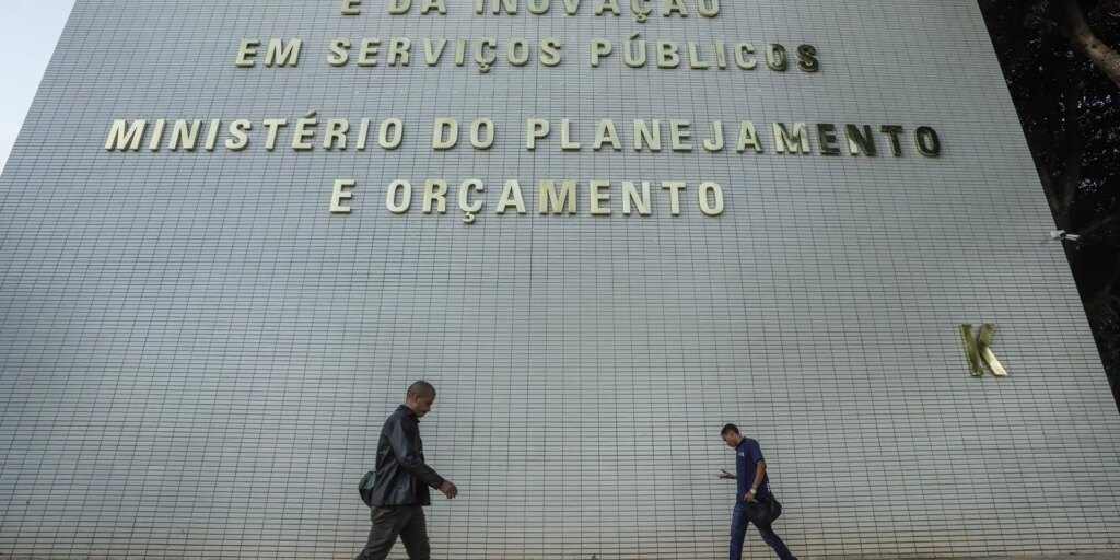Gasto com pessoal e benefícios fiscais terão limite a partir de 2027 gasto-com-pessoal-e-beneficios-fiscais-terao-limite-a-partir-de-2027