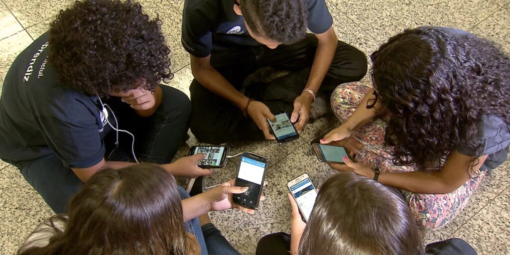 MEC livros: plataforma dá acesso gratuito a 8 mil livros digitais mec-livros:-plataforma-da-acesso-gratuito-a-8-mil-livros-digitais