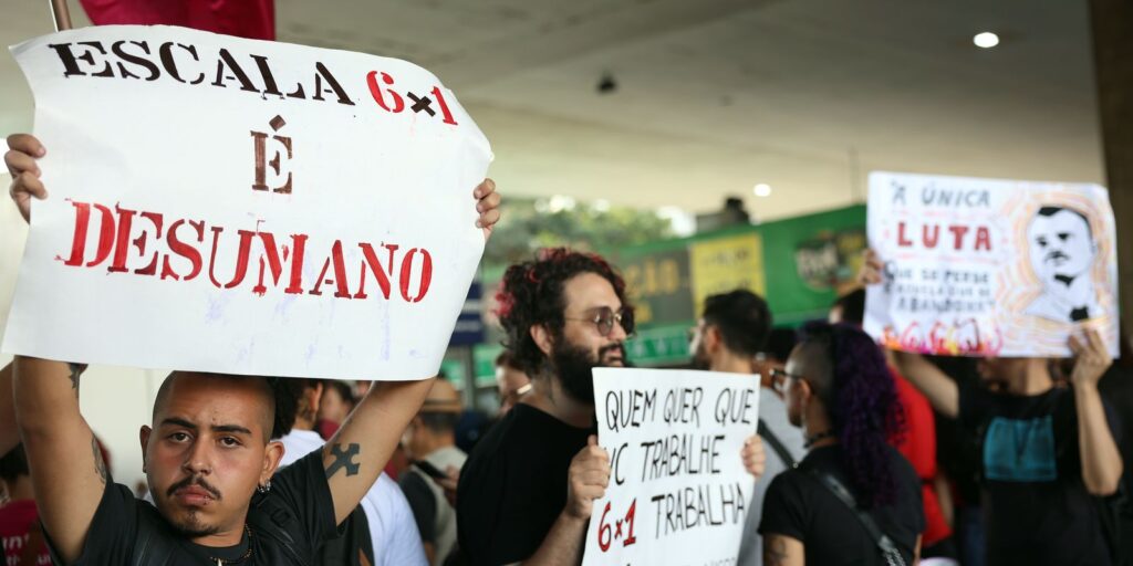 Fim da escala 6×1 é principal bandeira nos atos do 1° de Maio no país fim-da-escala-6×1-e-principal-bandeira-nos-atos-do-1°-de-maio-no-pais