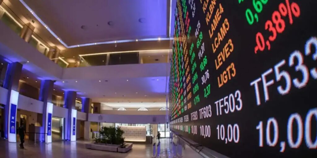 Bolsa atinge menor nível desde janeiro com exterior e tensão política bolsa-atinge-menor-nivel-desde-janeiro-com-exterior-e-tensao-politica