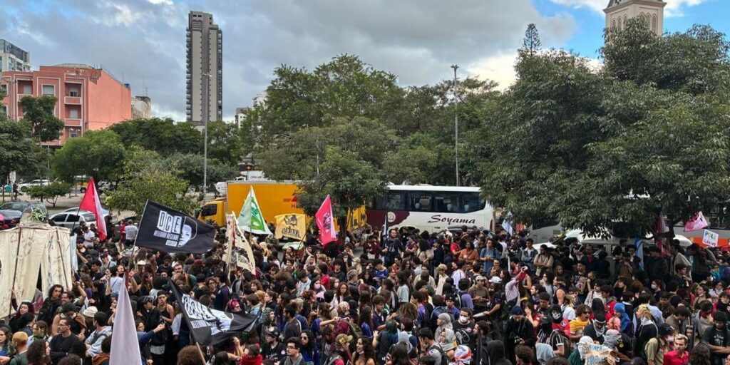 Em ato na capital paulista, estudantes criticam políticas educacionais em-ato-na-capital-paulista,-estudantes-criticam-politicas-educacionais