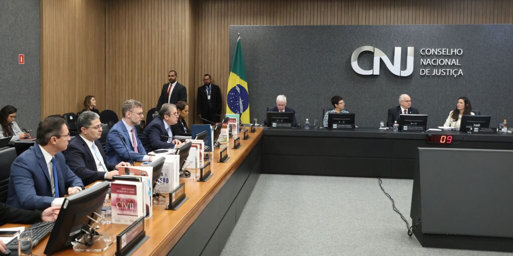 CNJ aprova contracheque único para juízes de todo país cnj-aprova-contracheque-unico-para-juizes-de-todo-pais