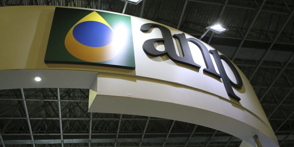 Produção brasileira de óleo e gás bate novo recorde em abril producao-brasileira-de-oleo-e-gas-bate-novo-recorde-em-abril