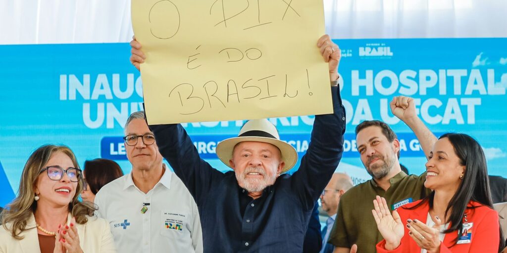 Lula defende Pix e diz que sistema brasileiro assusta norte-americanos lula-defende-pix-e-diz-que-sistema-brasileiro-assusta-norte-americanos