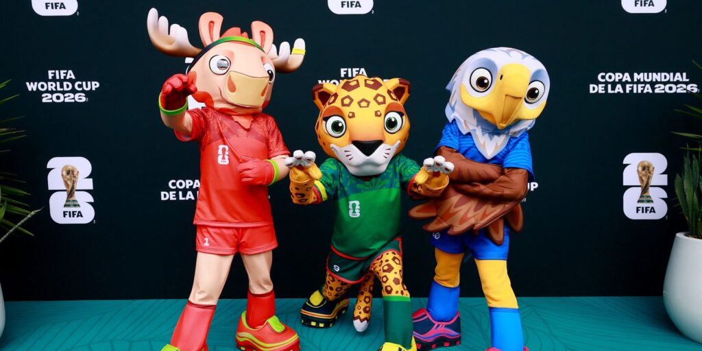 Mascotes do Mundial incluem a águia-careca, animal salvo de extinção mascotes-do-mundial-incluem-a-aguia-careca,-animal-salvo-de-extincao