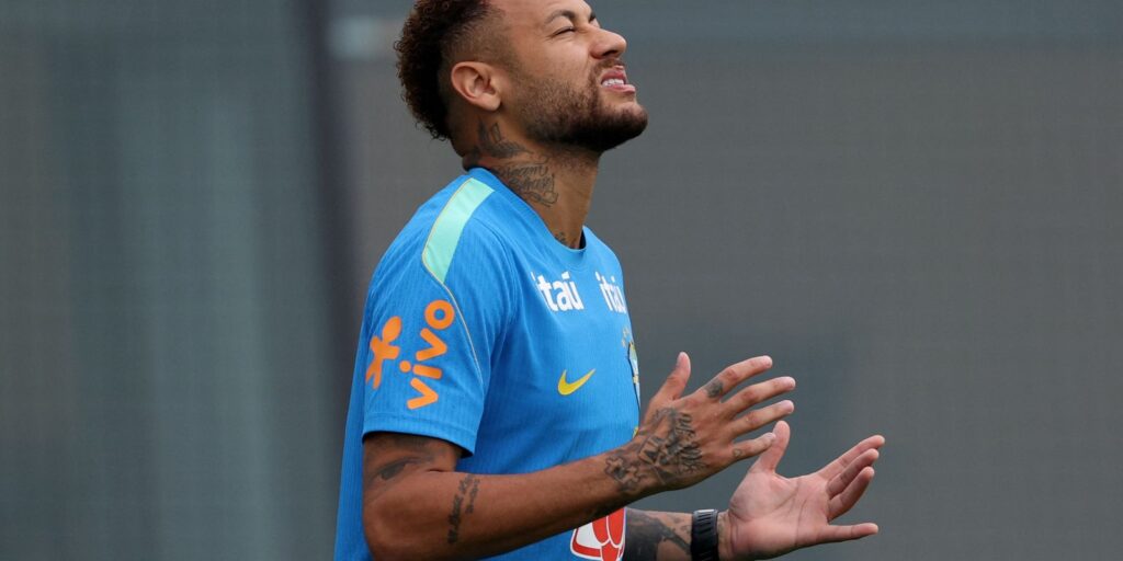 Neymar treina sem restrições com o grupo pelo segundo dia seguido neymar-treina-sem-restricoes-com-o-grupo-pelo-segundo-dia-seguido