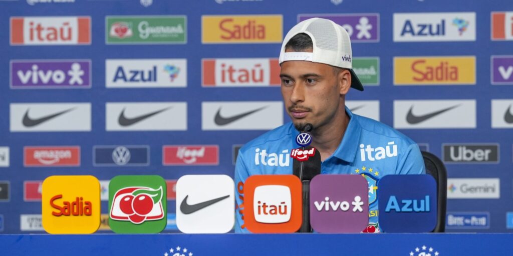 Martinelli admite substituir Raphinha e vê Neymar “querendo muito” martinelli-admite-substituir-raphinha-e-ve-neymar-“querendo-muito”