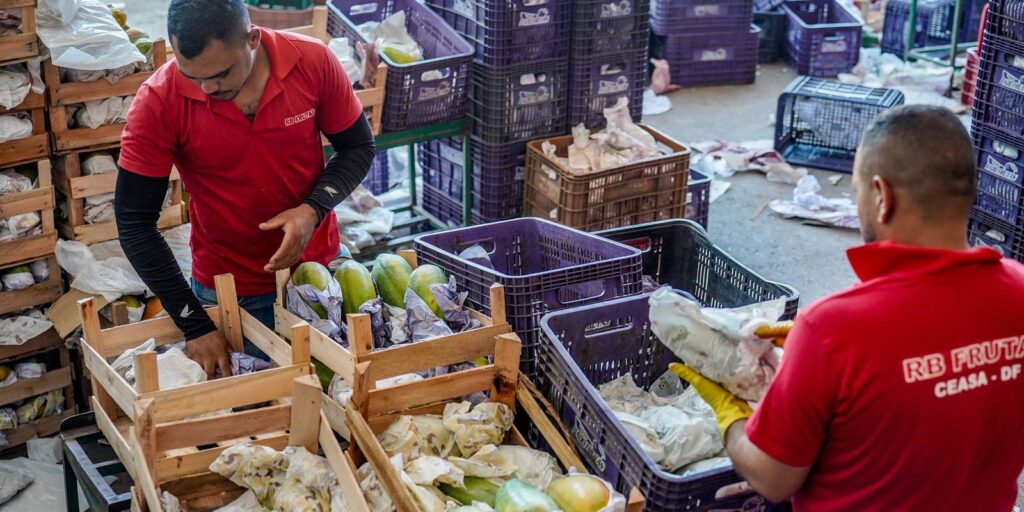 Governo anuncia crédito de R$ 97,3 bi para agricultores familiares governo-anuncia-credito-de-r$-97,3-bi-para-agricultores-familiares