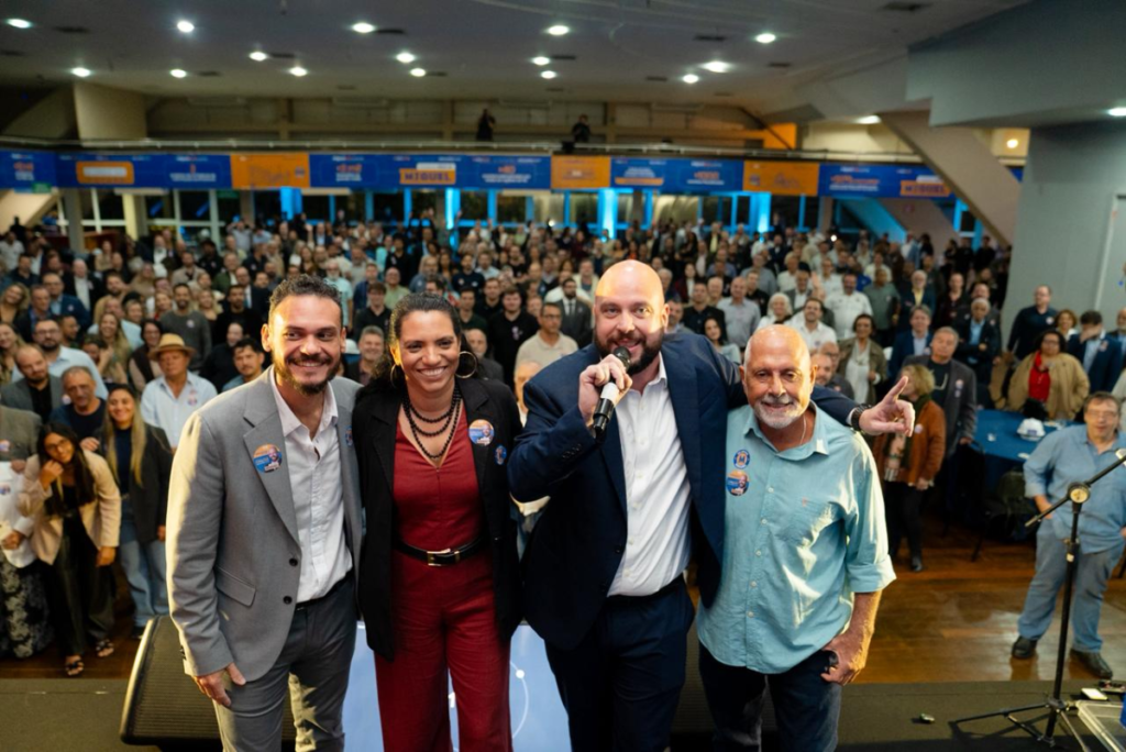 Evento no CREA-RJ reúne profissionais e lideranças em apoio à continuidade da gestão