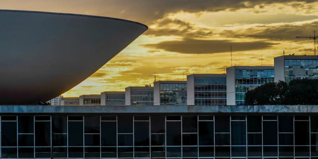 Congresso entra em recesso com projetos pendentes para o 2º semestre congresso-entra-em-recesso-com-projetos-pendentes-para-o-2o-semestre