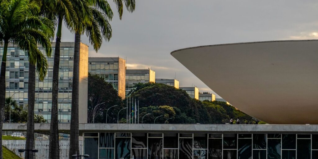 Dino propõe ampliar responsabilização de parlamentares por emendas dino-propoe-ampliar-responsabilizacao-de-parlamentares-por-emendas