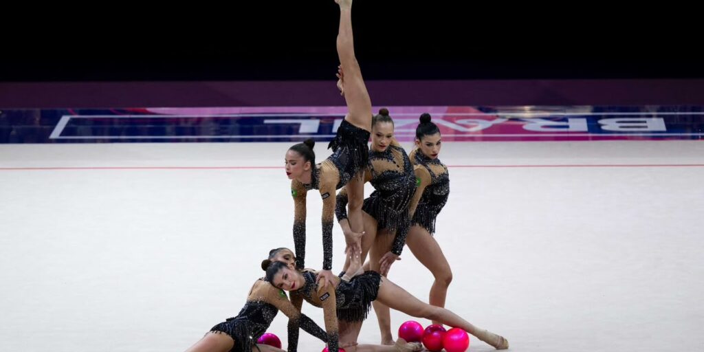 Ginástica rítmica: Brasil é bronze e garante vaga em Los Angeles 2028 ginastica-ritmica:-brasil-e-bronze-e-garante-vaga-em-los-angeles-2028