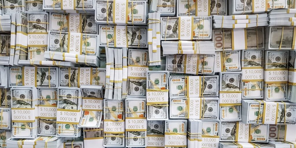 Dólar cai a R$ 5,14 com alívio no mercado externo dolar-cai-a-r$-5,14-com-alivio-no-mercado-externo