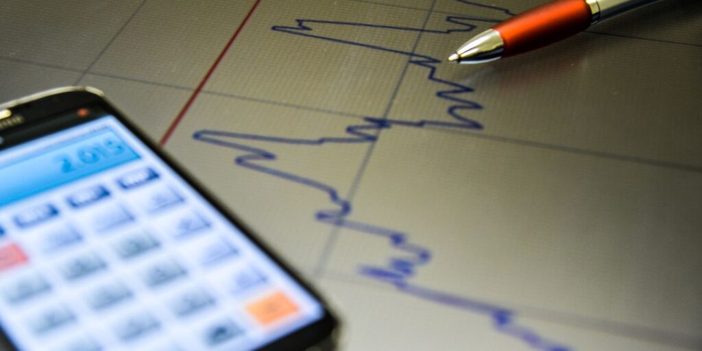 Mercado reduz projeção para crescimento da economia em 2026 mercado-reduz-projecao-para-crescimento-da-economia-em-2026