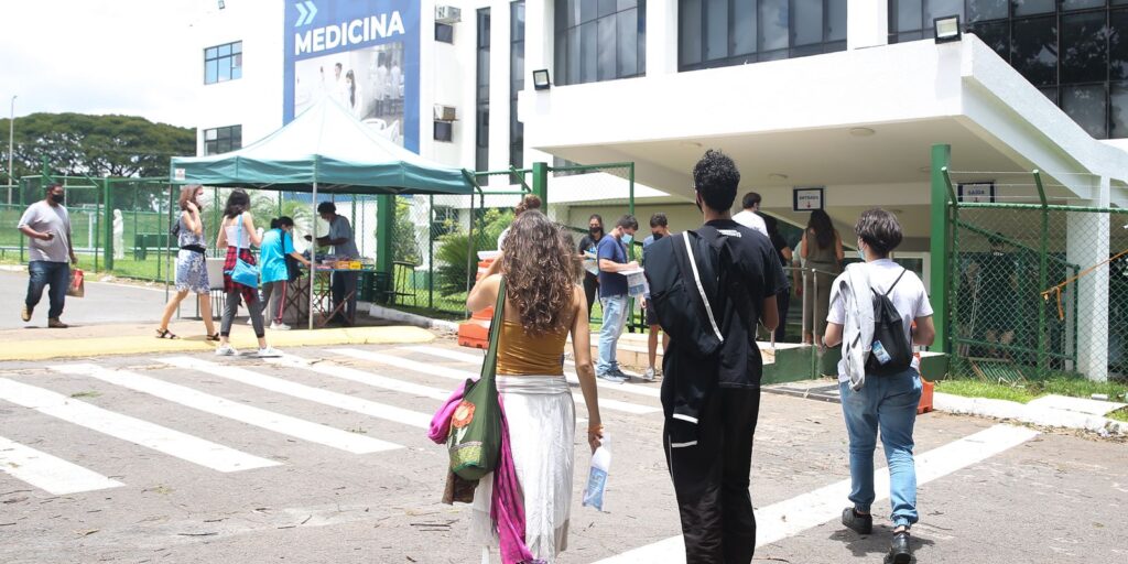 Renegociação de dívidas do Fies pode ser feita até 31 de agosto renegociacao-de-dividas-do-fies-pode-ser-feita-ate-31-de-agosto