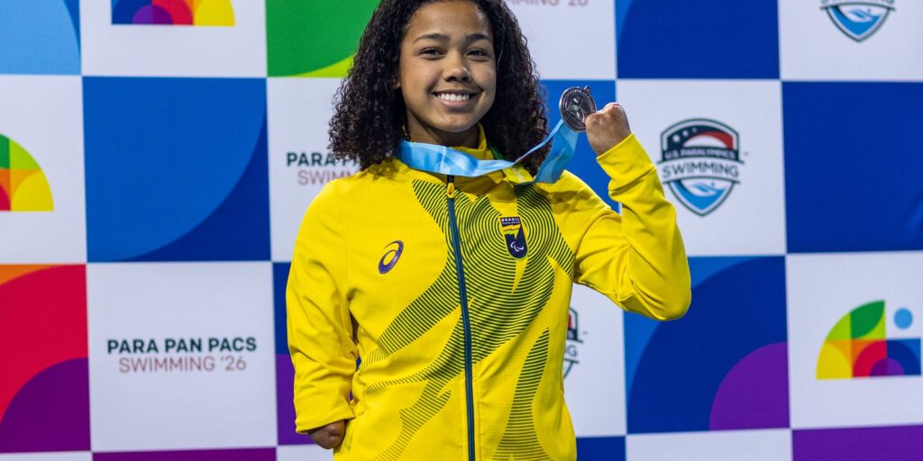 Parapan-Pacífico: nadadora Alessandra quebra recorde mundial parapan-pacifico:-nadadora-alessandra-quebra-recorde-mundial