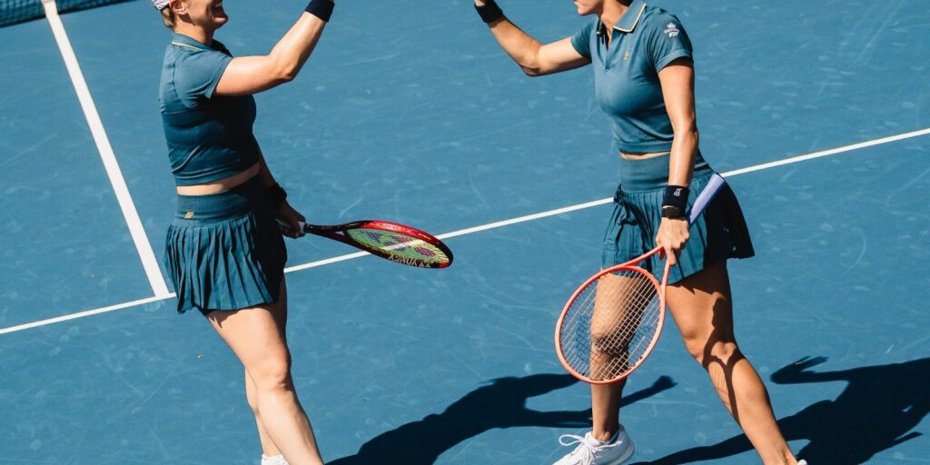 Dupla de Luisa Stefani vence mais uma e vai às oitavas do US Open dupla-de-luisa-stefani-vence-mais-uma-e-vai-as-oitavas-do-us-open