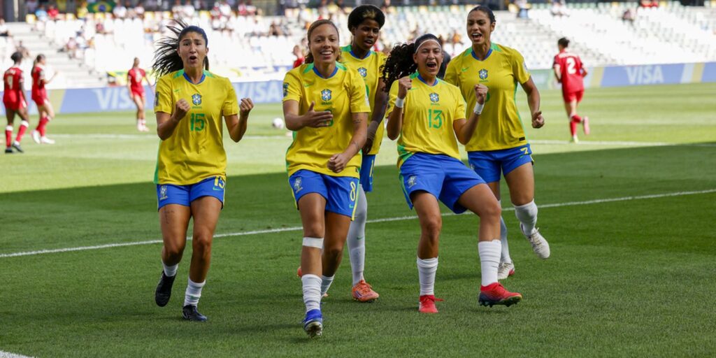 Seleção feminina derrota Canadá e avança às oitavas do Mundial Sub-20 selecao-feminina-derrota-canada-e-avanca-as-oitavas-do-mundial-sub-20