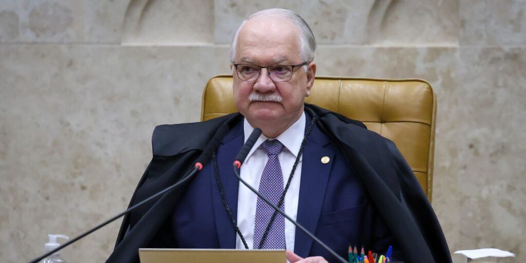 Fachin suspende decisões de Mendonça e Dino sobre diretor da PF fachin-suspende-decisoes-de-mendonca-e-dino-sobre-diretor-da-pf