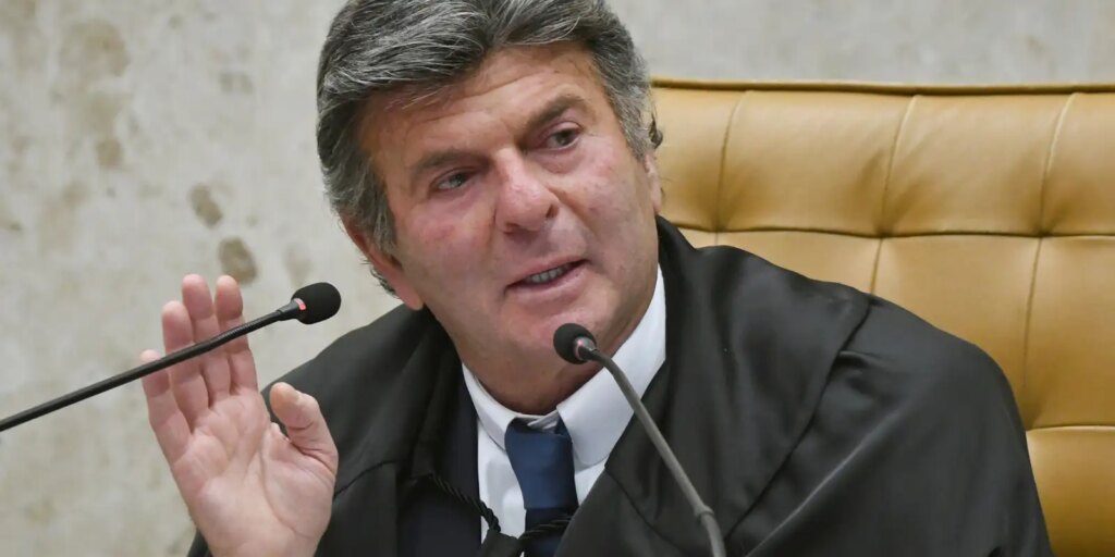 Fux dá 15 dias para União e BC responderem sobre empréstimo ao BRB fux-da-15-dias-para-uniao-e-bc-responderem-sobre-emprestimo-ao-brb