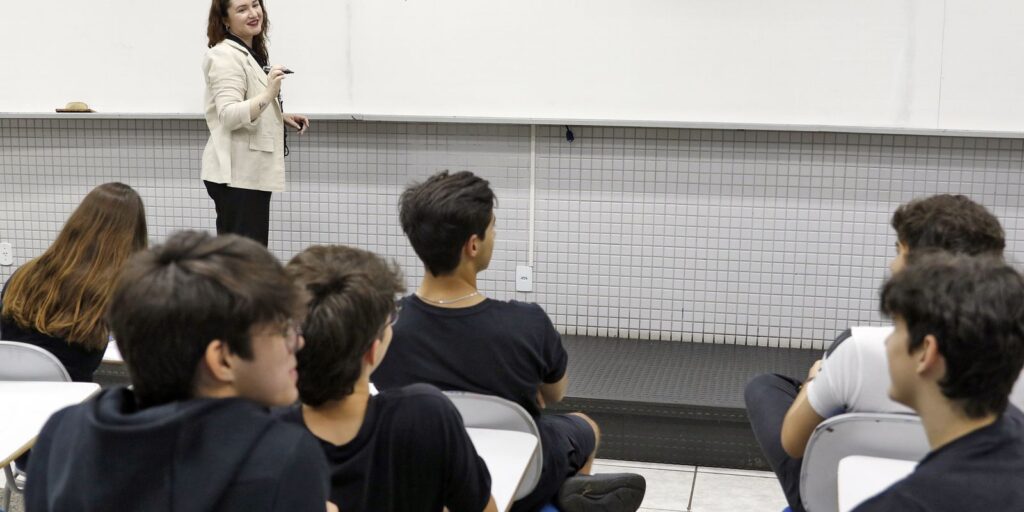Mais de 625 mil pessoas fazem a Prova Nacional Docente neste domingo mais-de-625-mil-pessoas-fazem-a-prova-nacional-docente-neste-domingo