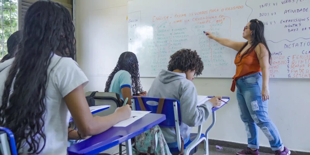 Escolas privadas fora de locais de votação terão aulas normais no DF escolas-privadas-fora-de-locais-de-votacao-terao-aulas-normais-no-df