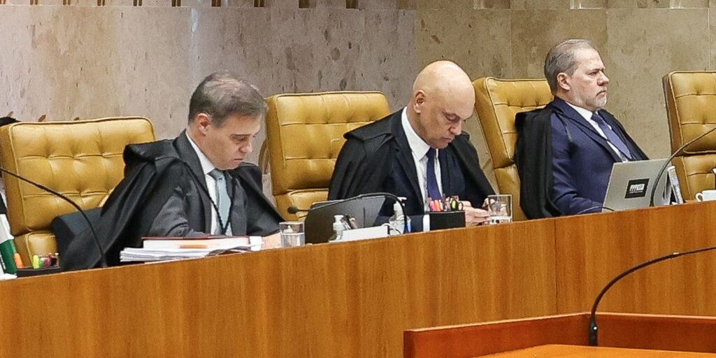 Mendonça acusa Moraes de direcionar investigação no STF mendonca-acusa-moraes-de-direcionar-investigacao-no-stf