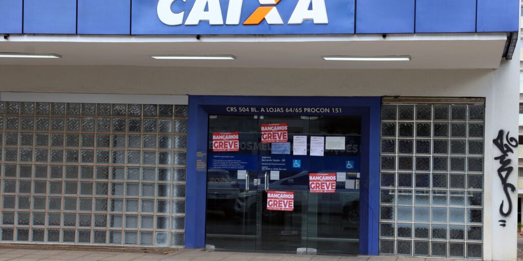 pf-investiga-fraudes-bancarias-contra-clientes-da-caixa-em-mg