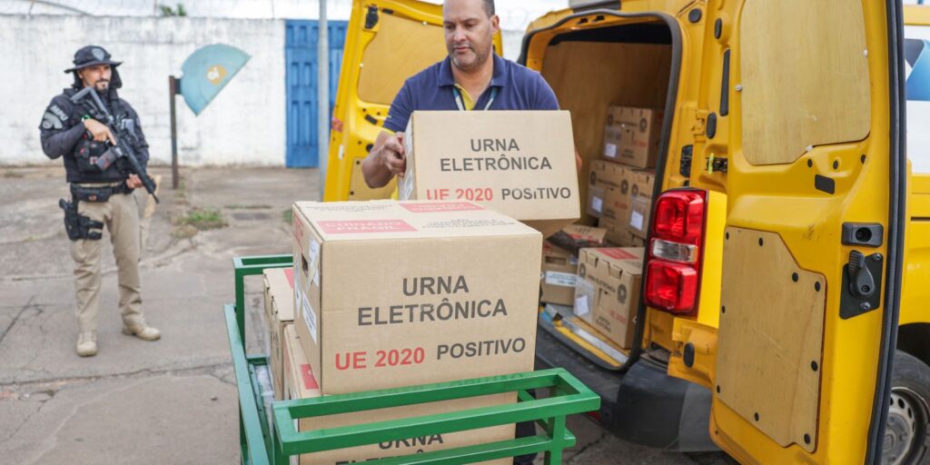forcas-armadas-mobilizam-25-mil-militares-para-o-segundo-turno