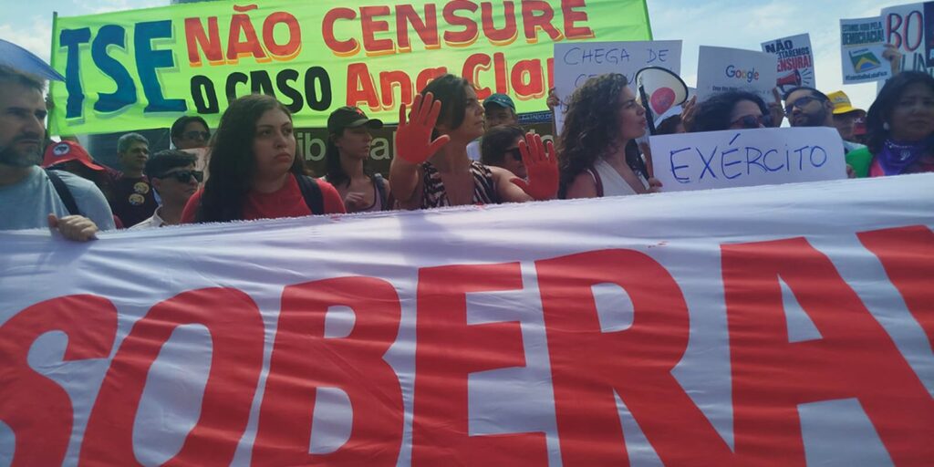 caso-ana-clara:-ativistas-protestam-no-tse-contra-decisao-de-mendonca