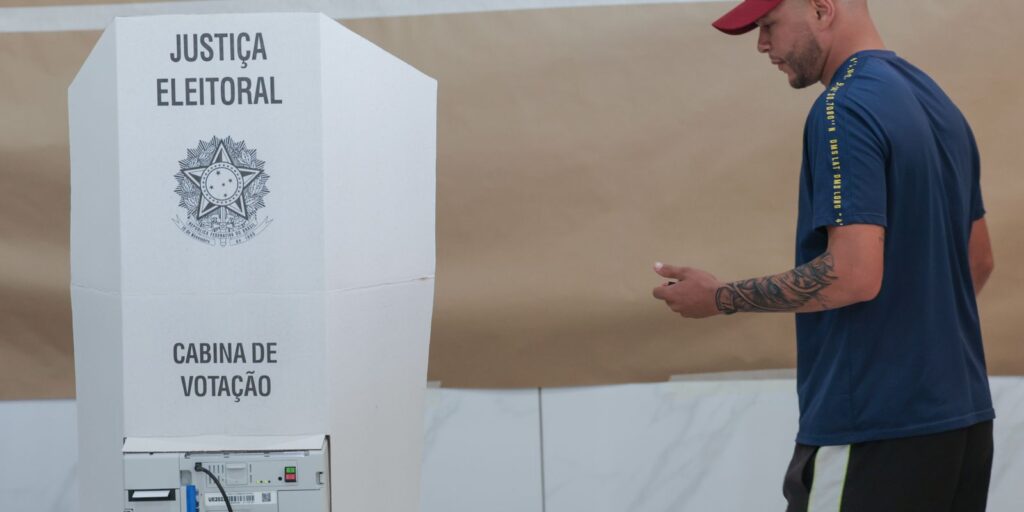 Antes da urna, papel e caneta: prepare sua colinha para votar antes-da-urna,-papel-e-caneta:-prepare-sua-colinha-para-votar