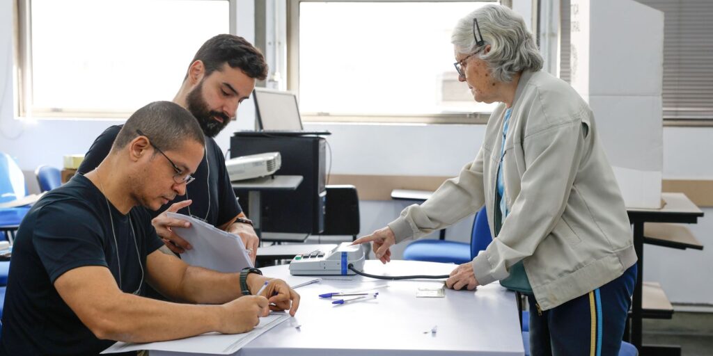 Confira horário de votação neste domingo, segundo turno das eleições confira-horario-de-votacao-neste-domingo,-segundo-turno-das-eleicoes